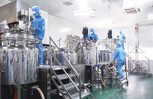 Fragrance preparation room for OEM ODM perfume production